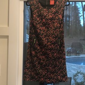 Tracy Negoshian  Sassy dress, zip pockets NWT